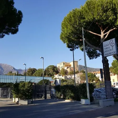 Riviera Palace Lägenhetshotell