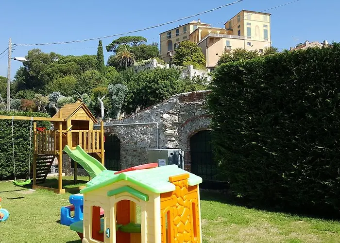 Riviera Palace 3*