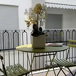 Riviera Palace 公寓式酒店